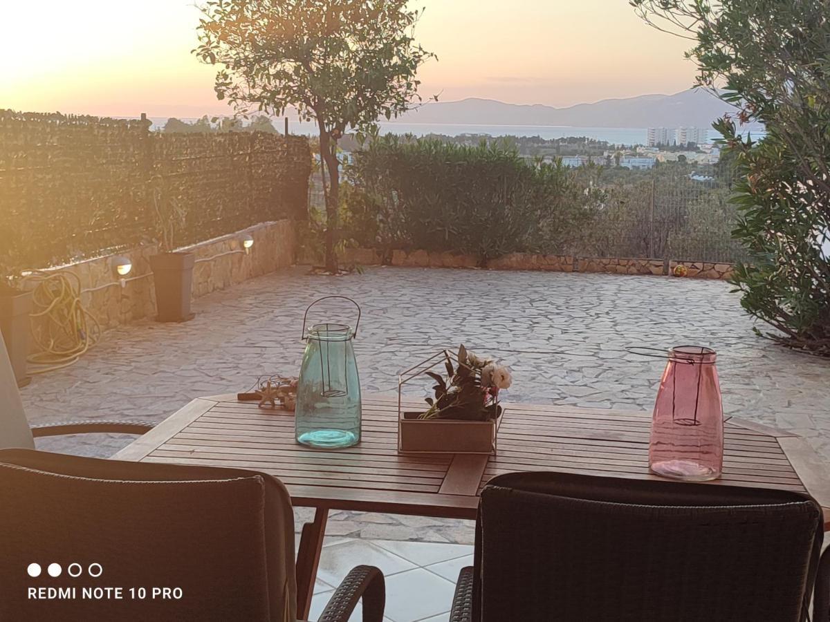 Andrew'S Sunset View Apartment Лутракі Екстер'єр фото