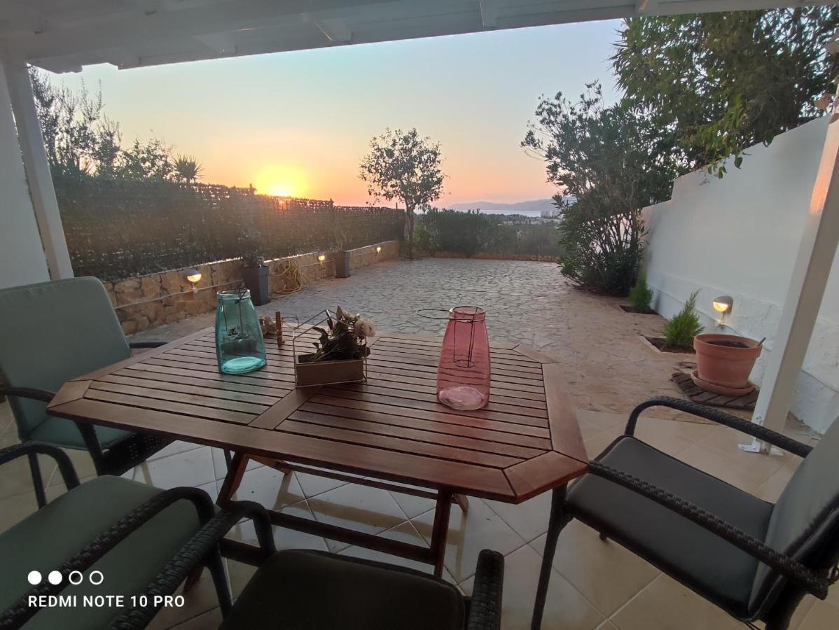 Andrew'S Sunset View Apartment Лутракі Екстер'єр фото
